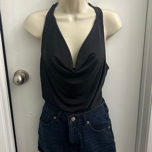 Cute Express Top 🔝 Cowl Neck